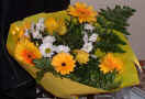 Le bouquet offert à la présidente et cuisinière par F6AHM et son XYL